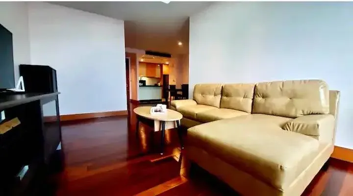 Property photos for Sky Villas Sathorn