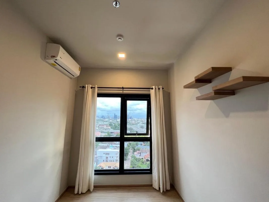 Property photos for Metris Pattanakarn
