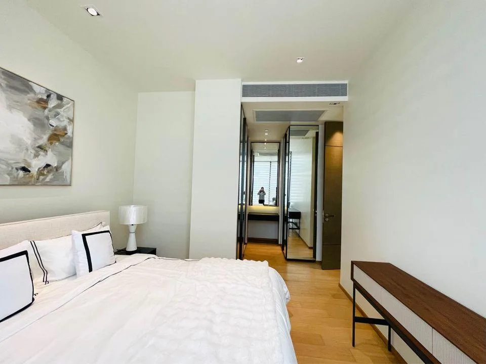 Property photos for 28 Chidlom
