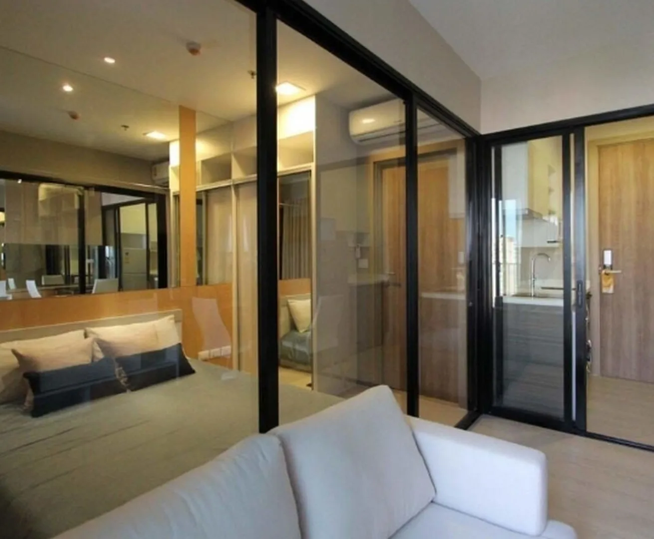 Property photos for Condolette Midst Rama 9