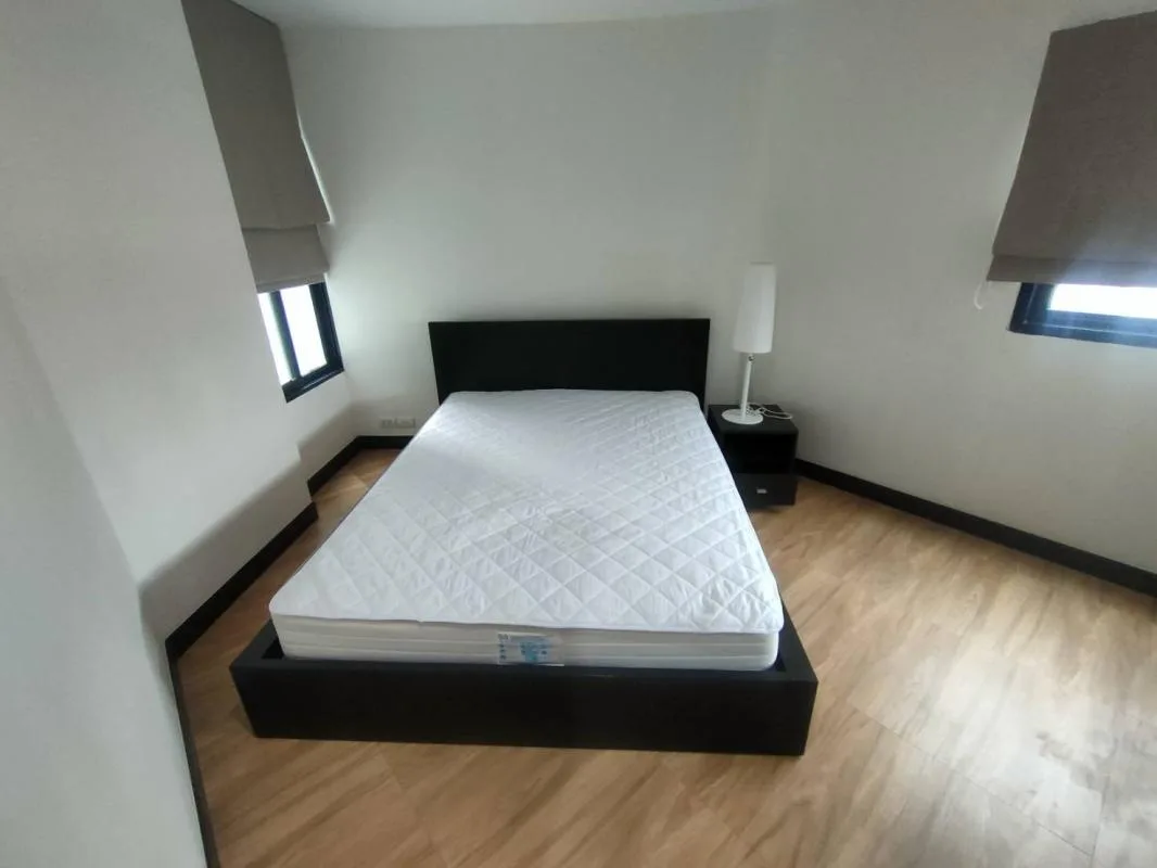 Property photos for Sathorn Gardens