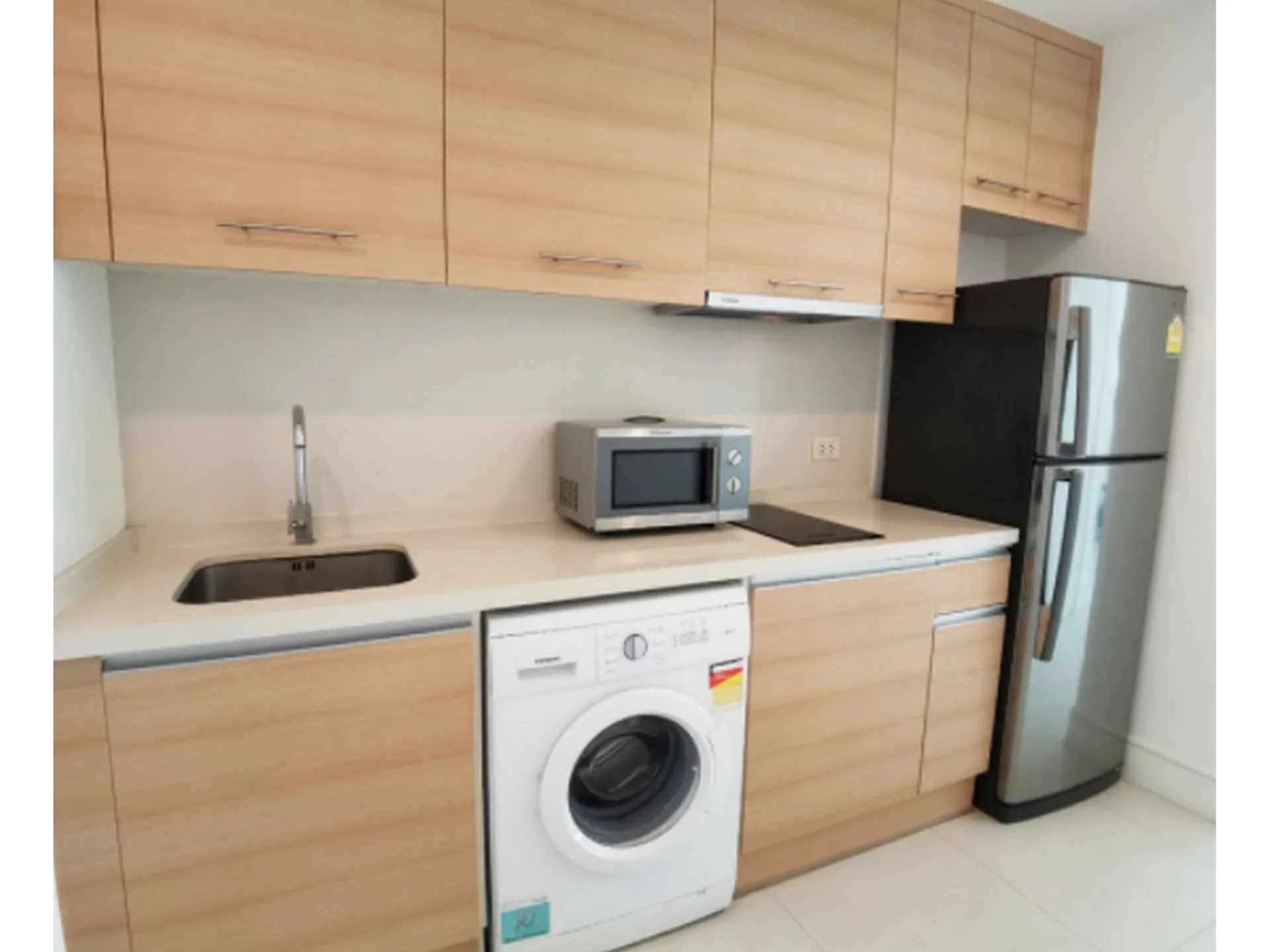 Property photos for Aguston Sukhumvit 22