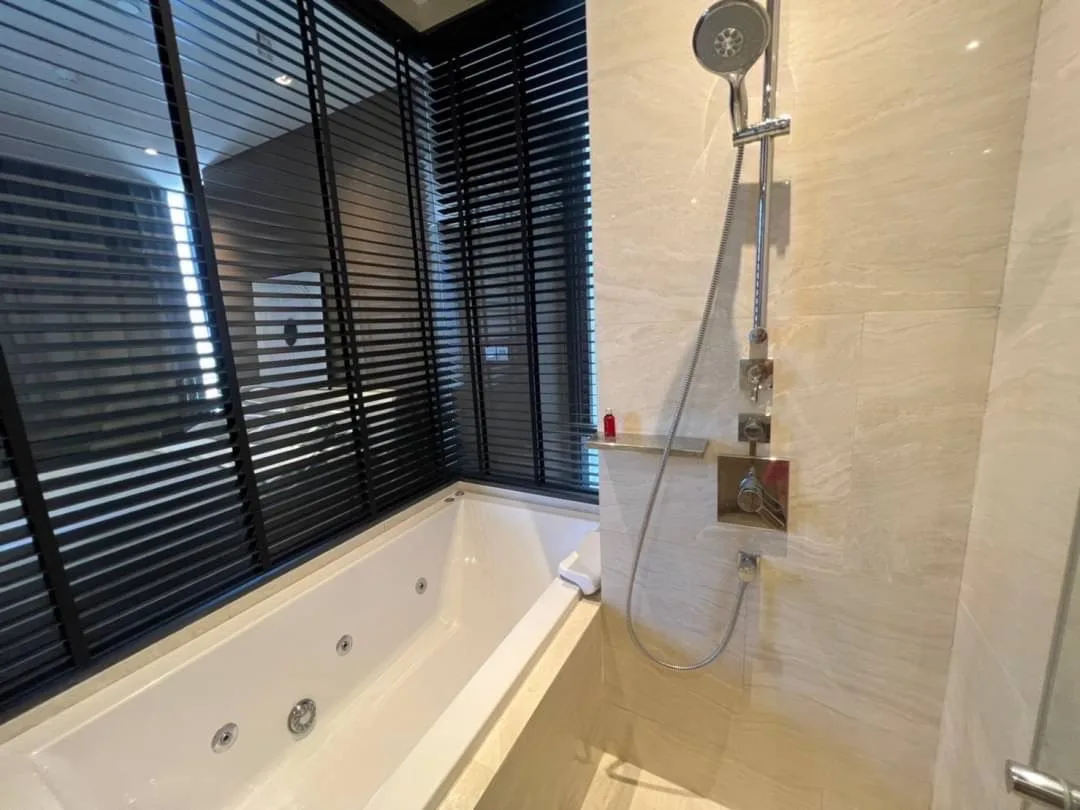 Property photos for Ashton Silom