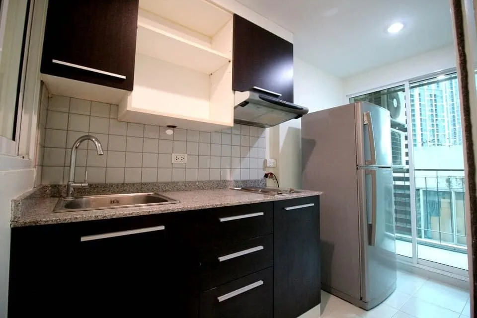 Property photos for Zenith Place  Sukhumvit 71
