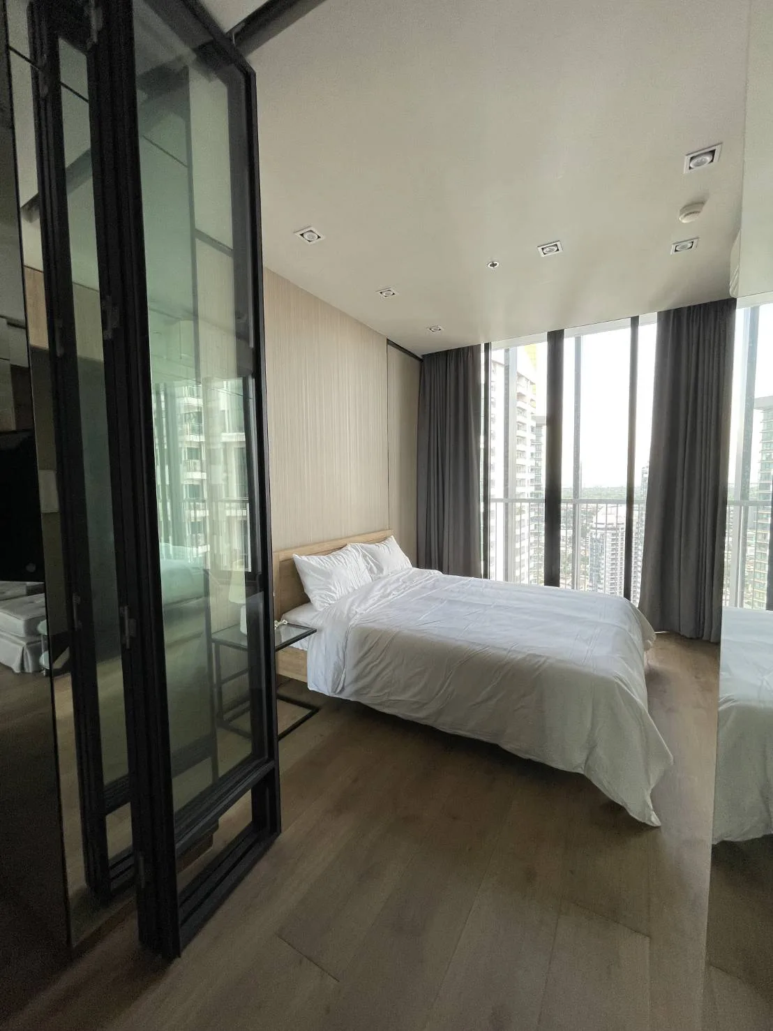 Property photos for Park Origin Phromphong