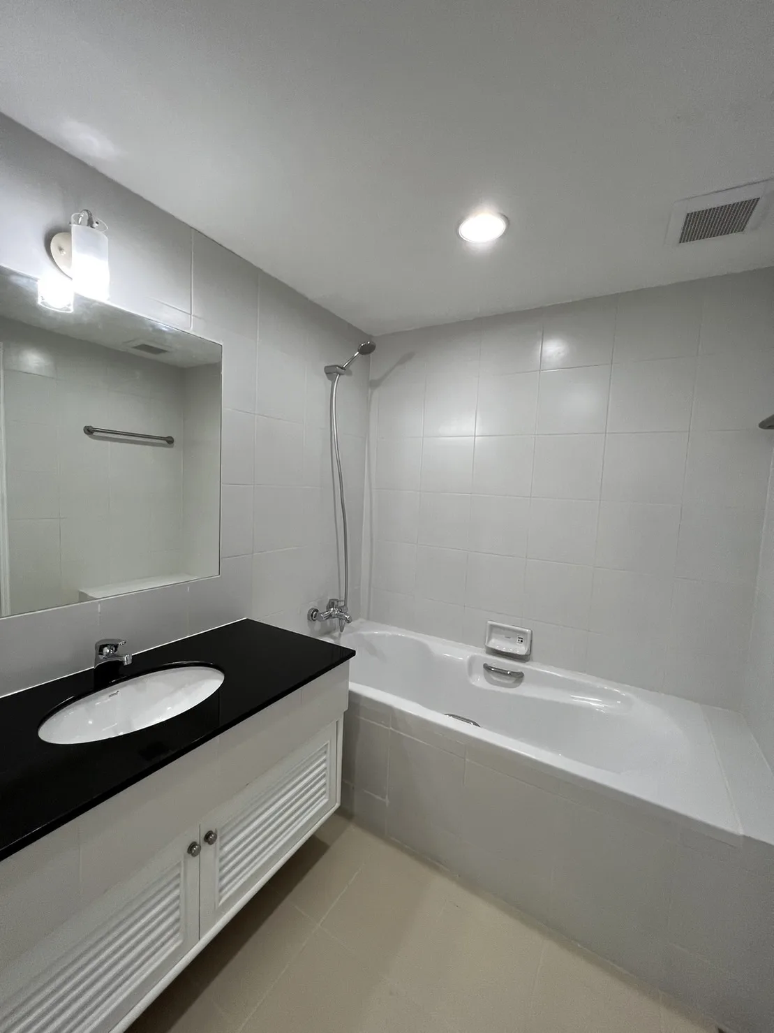 Property photos for Acadamia Grand Tower