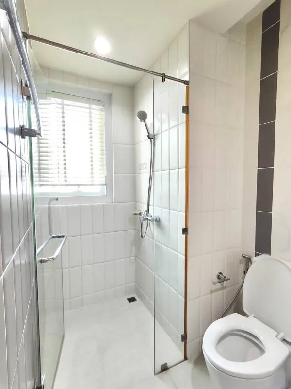 Property photos for Circle Condominium
