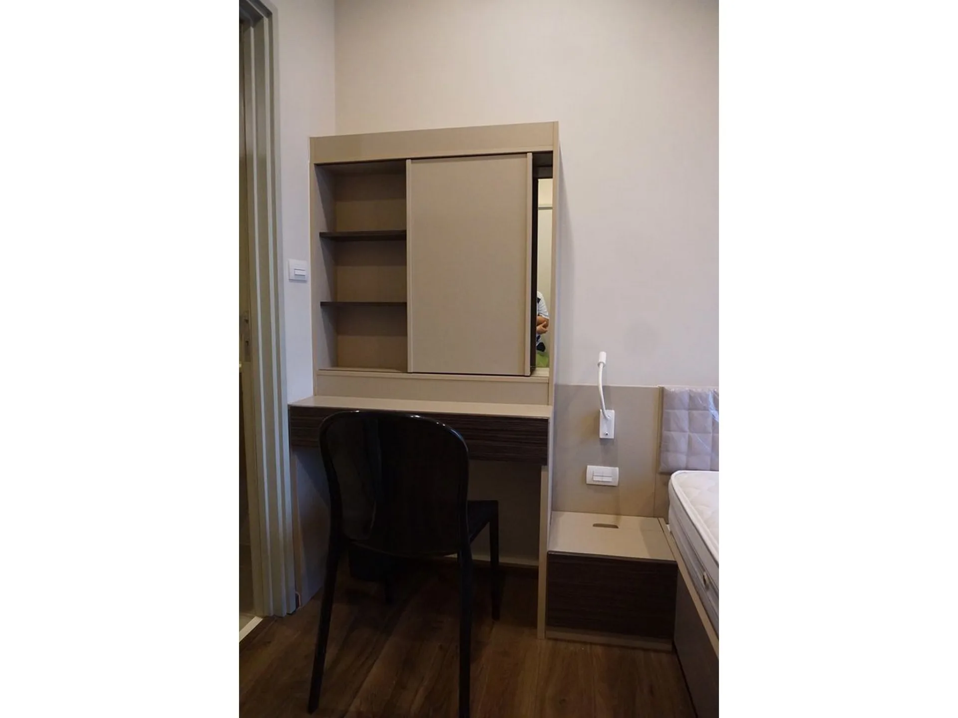 Property photos for Onyx Phaholyothin