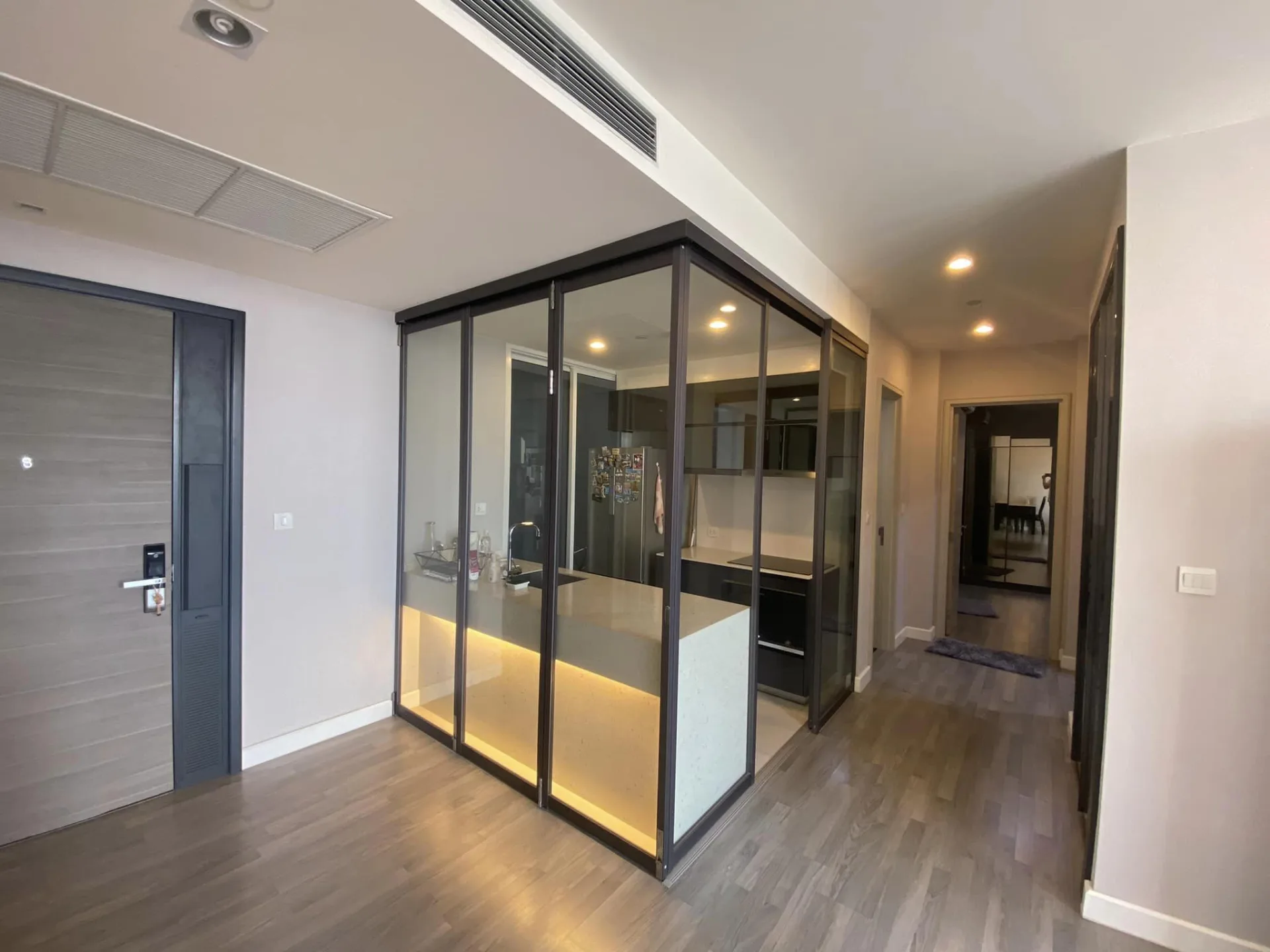 Property photos for The room Sathorn - TanonPun