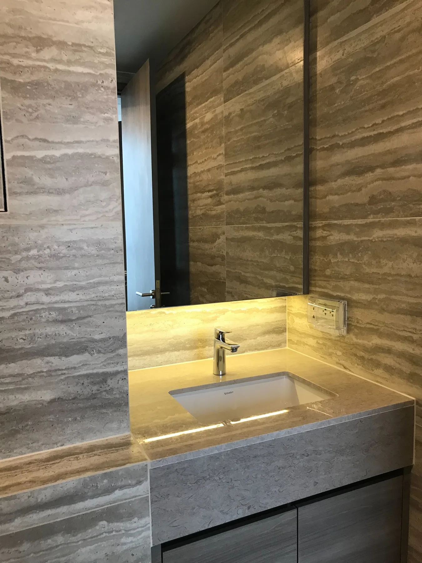 Property photos for Celes Asoke