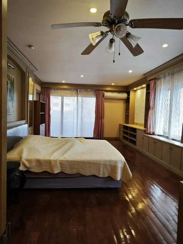 Property photos for Centurion Park