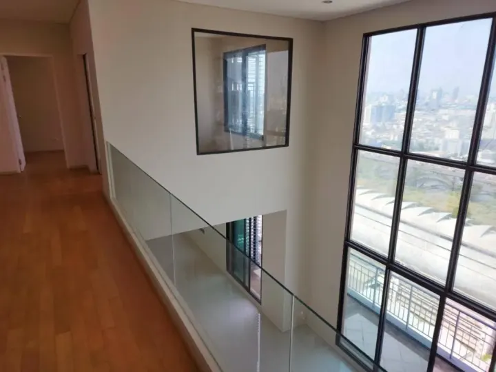 Property photos for Villa Asoke