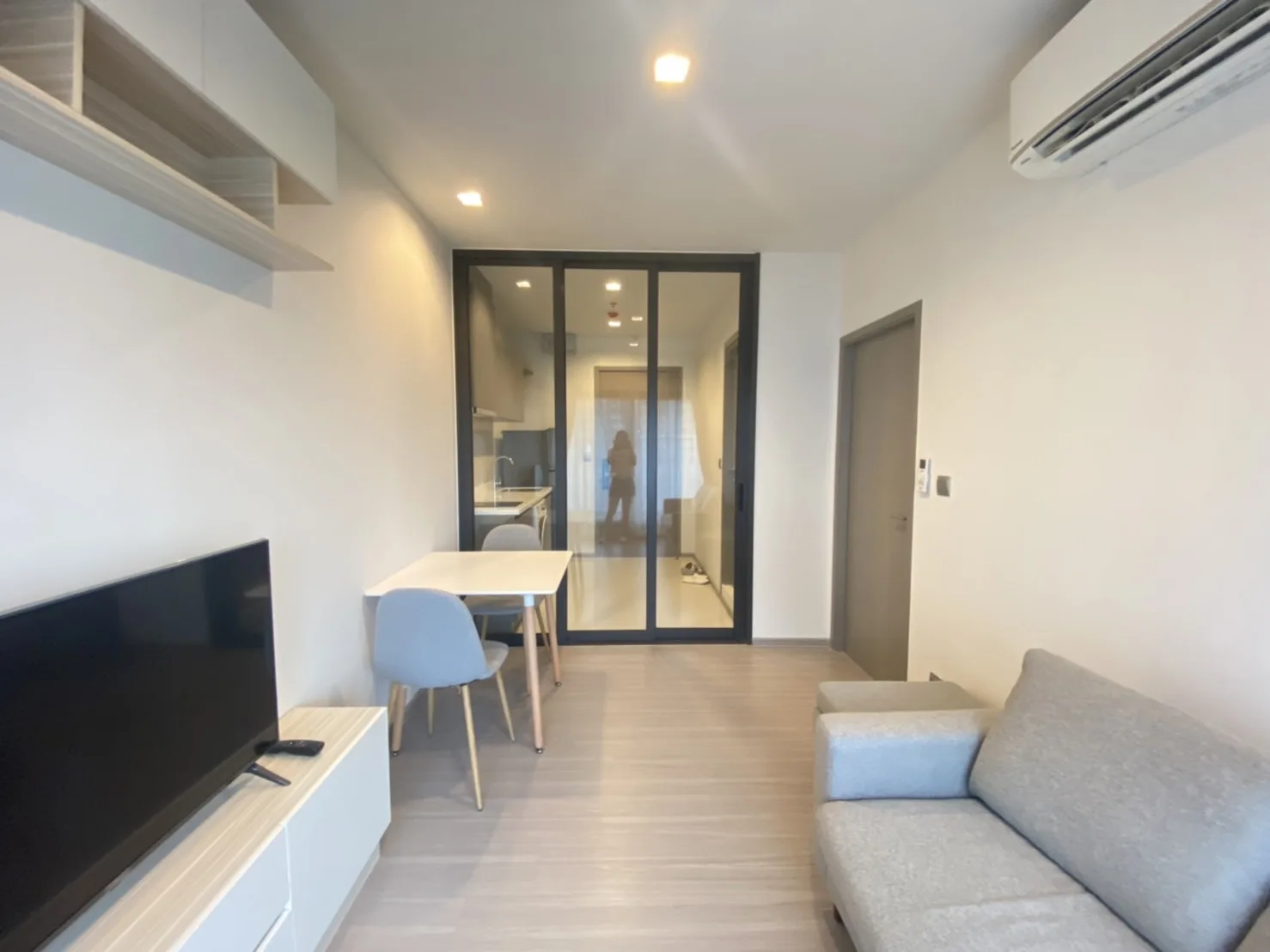 Property photos for Life Asoke Hype