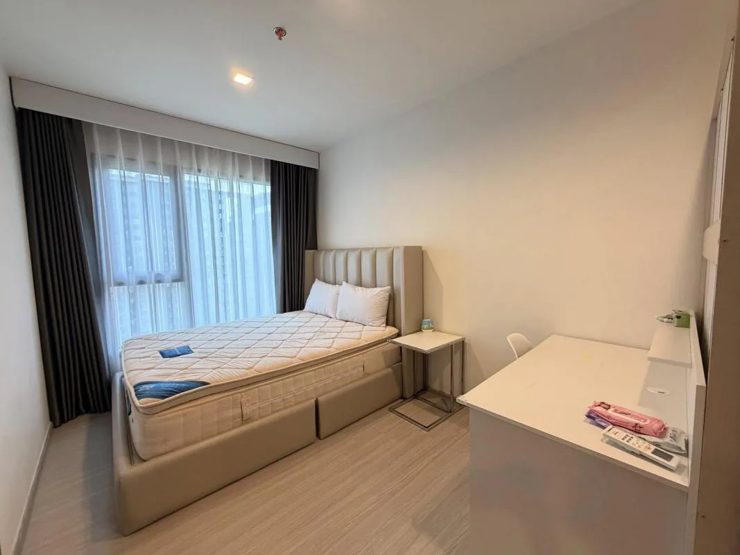 Property photos for Life Asoke Hype