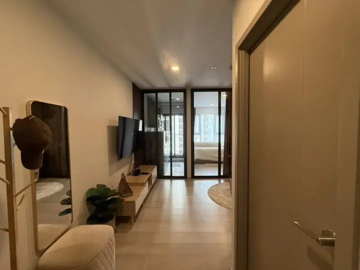 Property photos for Aspire Onnut Station