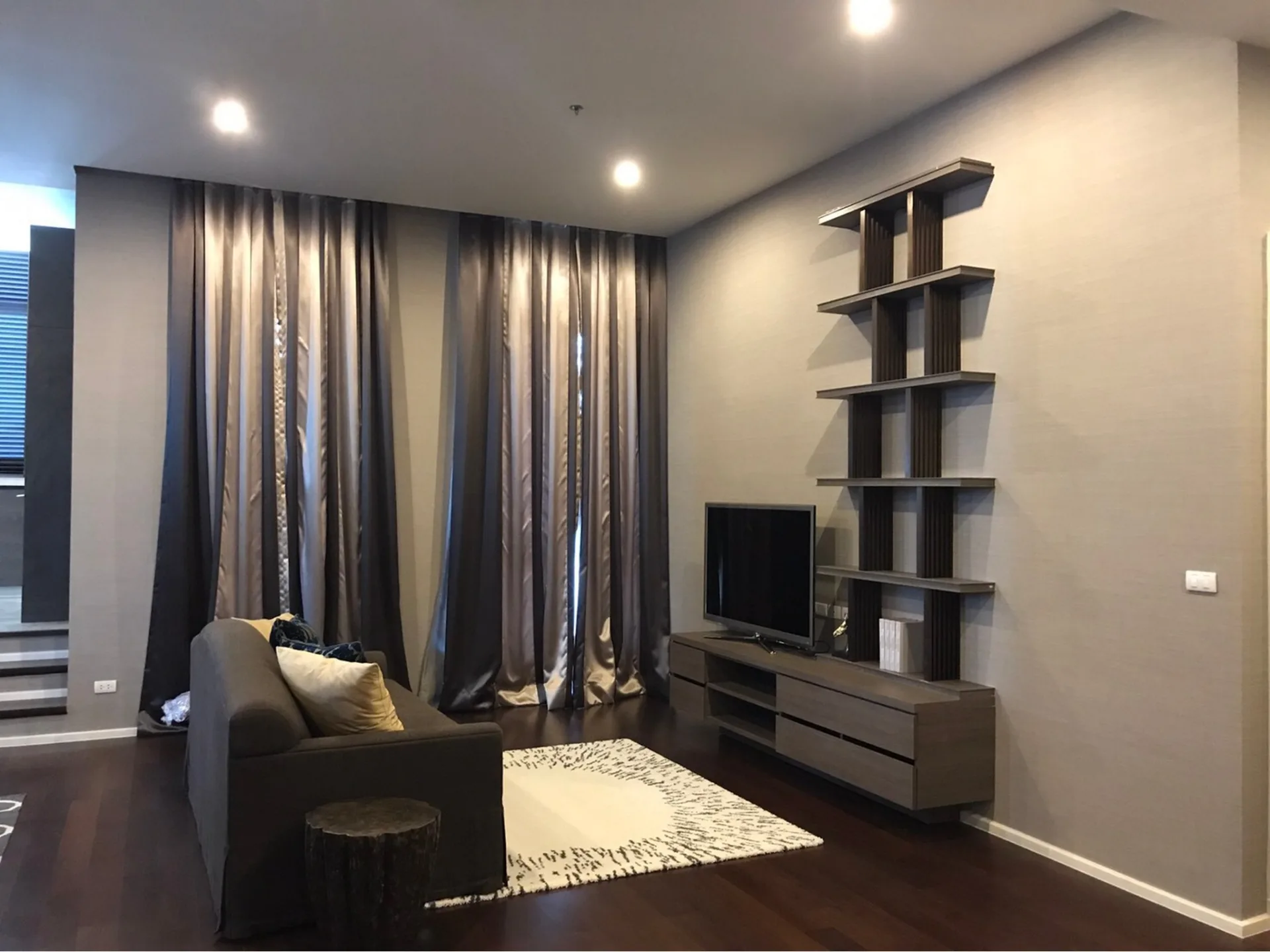 Property photos for The Capital Ekamai-Thonglor