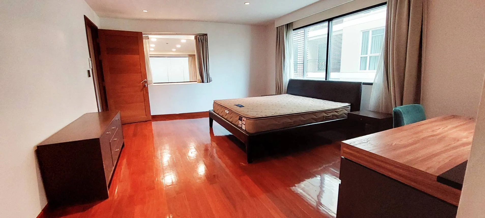 Property photos for Levara Residence