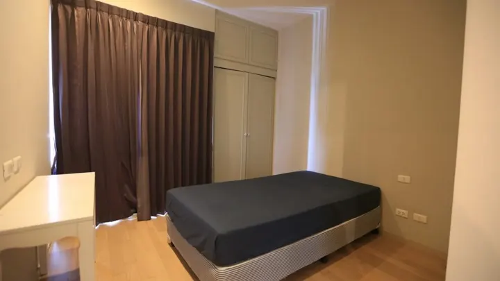 Property photos for Noble Reveal