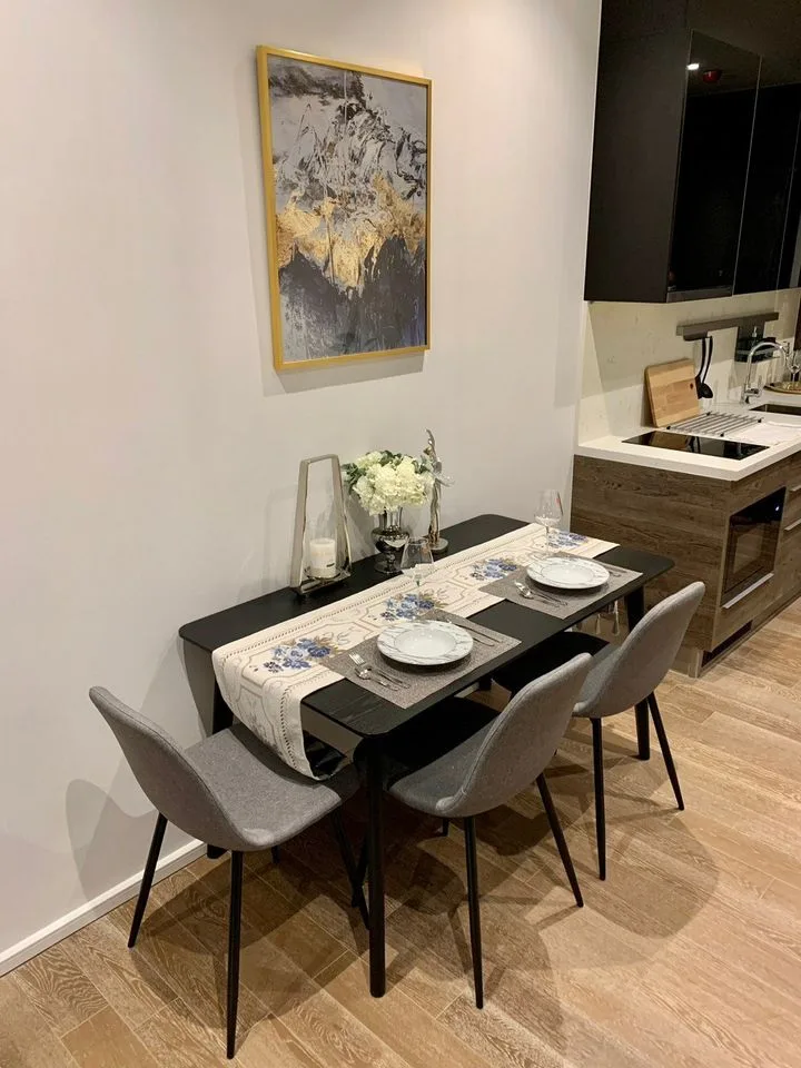 Property photos for Muniq Langsuan