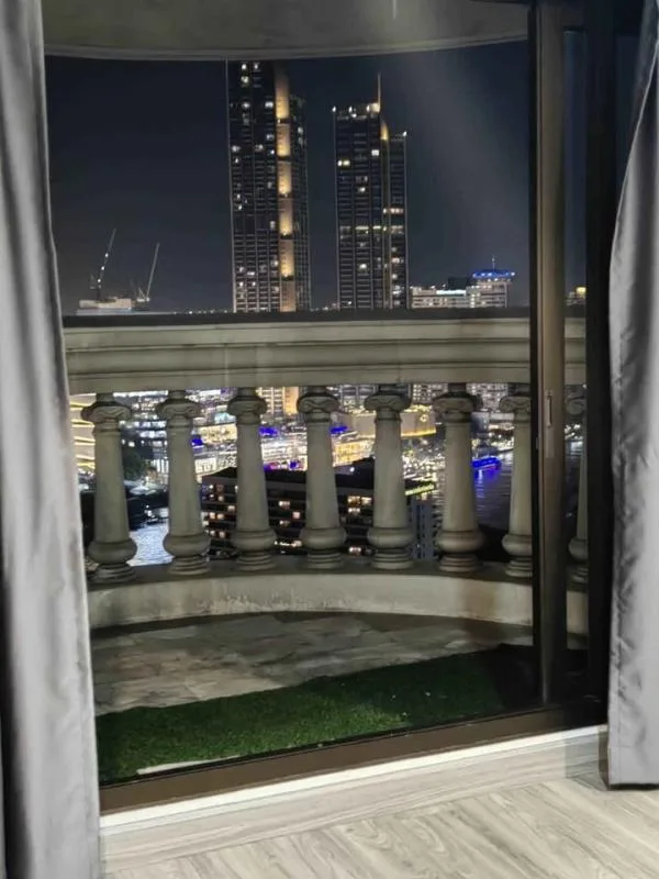 Property photos for State Tower