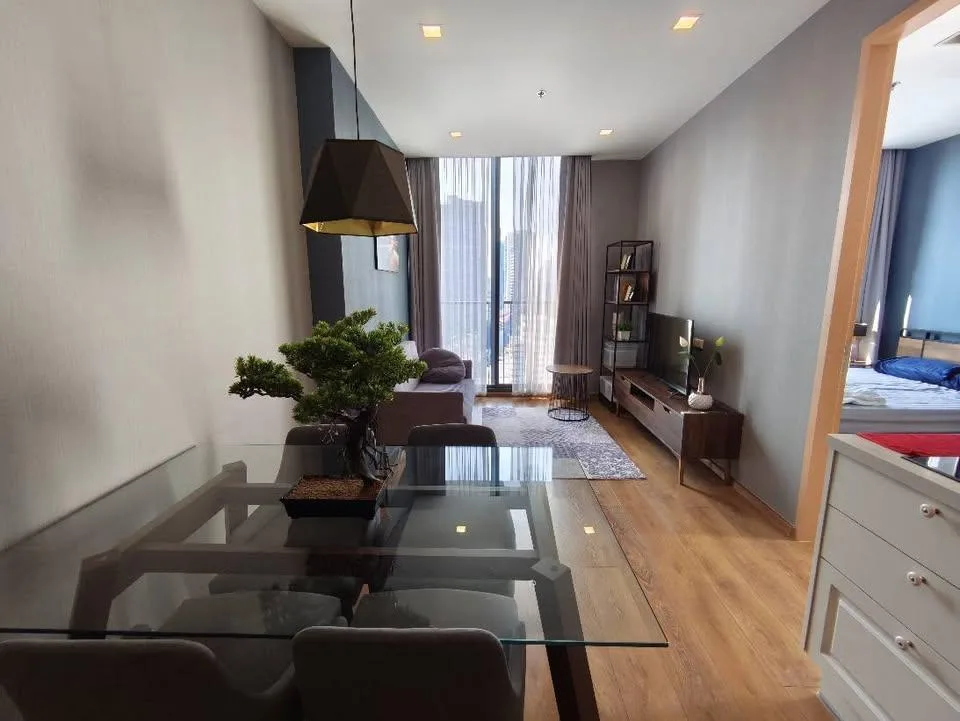 Property photos for Noble BE 33