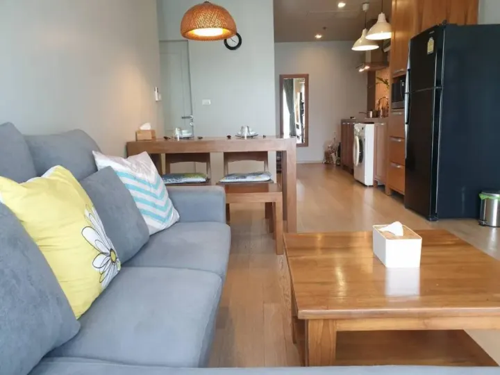 Property photos for Noble Refine