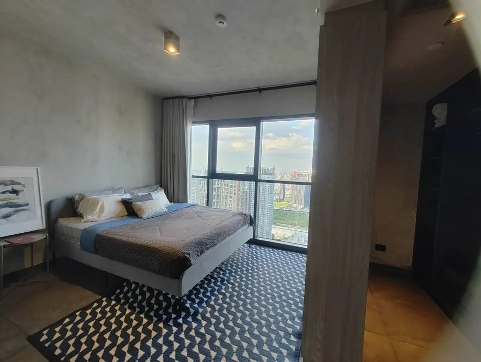 Property photos for The Lofts Asoke