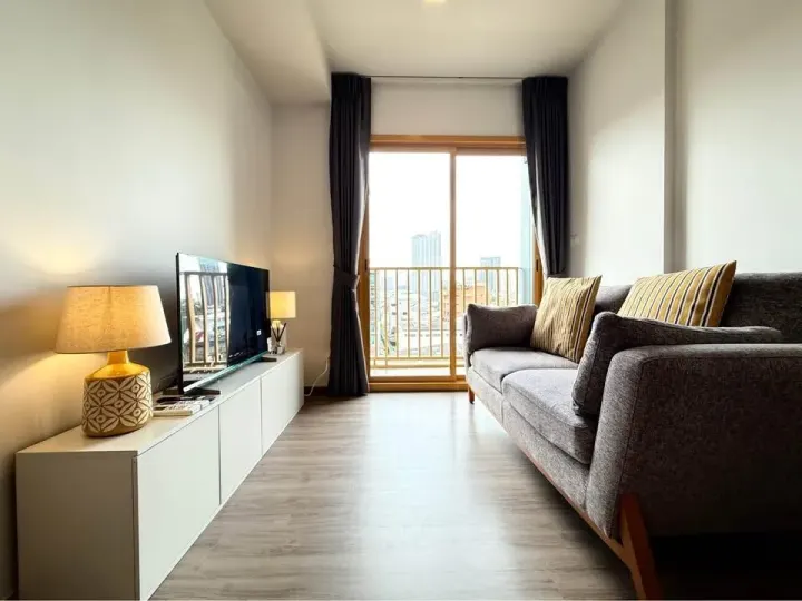 Property photos for THE BASE Sukhumvit 50