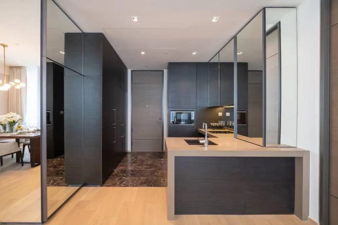 Property photos for 28 Chidlom