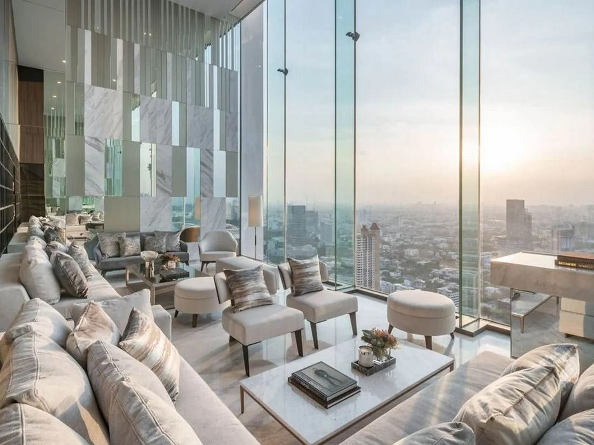 Property photos for THE LINE Phahol - Pradipat