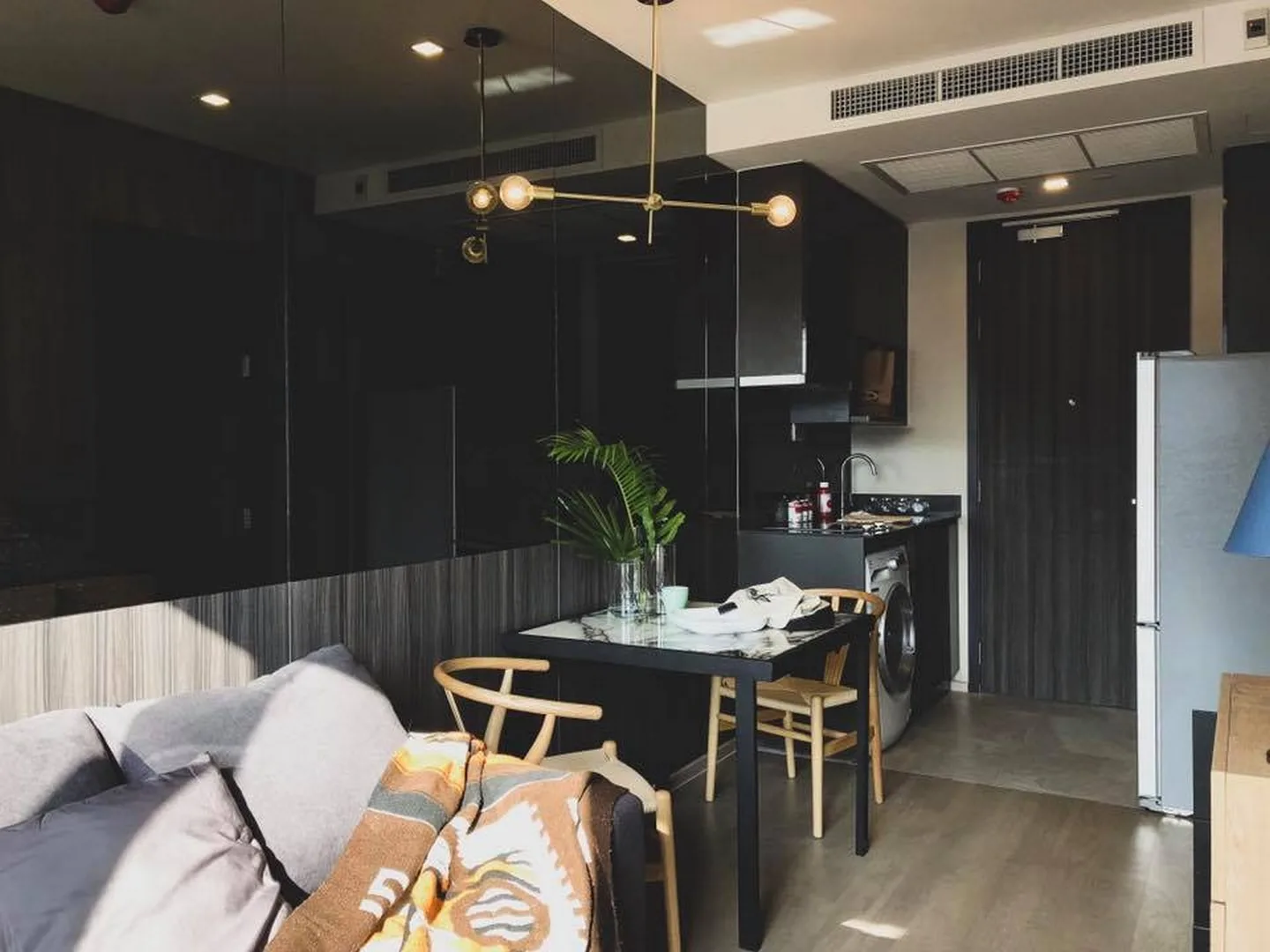 Property photos for Ashton Asoke