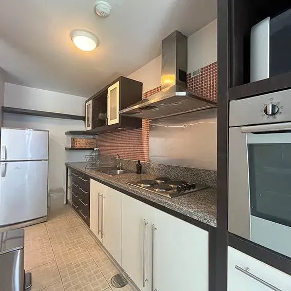 Property photos for Avenue 61