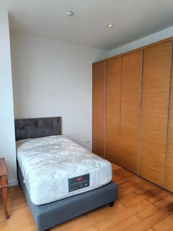 Property photos for Eight Thonglor Residence