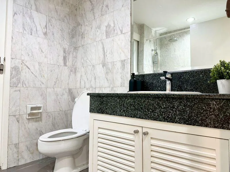 Property photos for The Royal Place 1