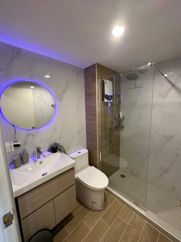 Property photos for Regent Home 4