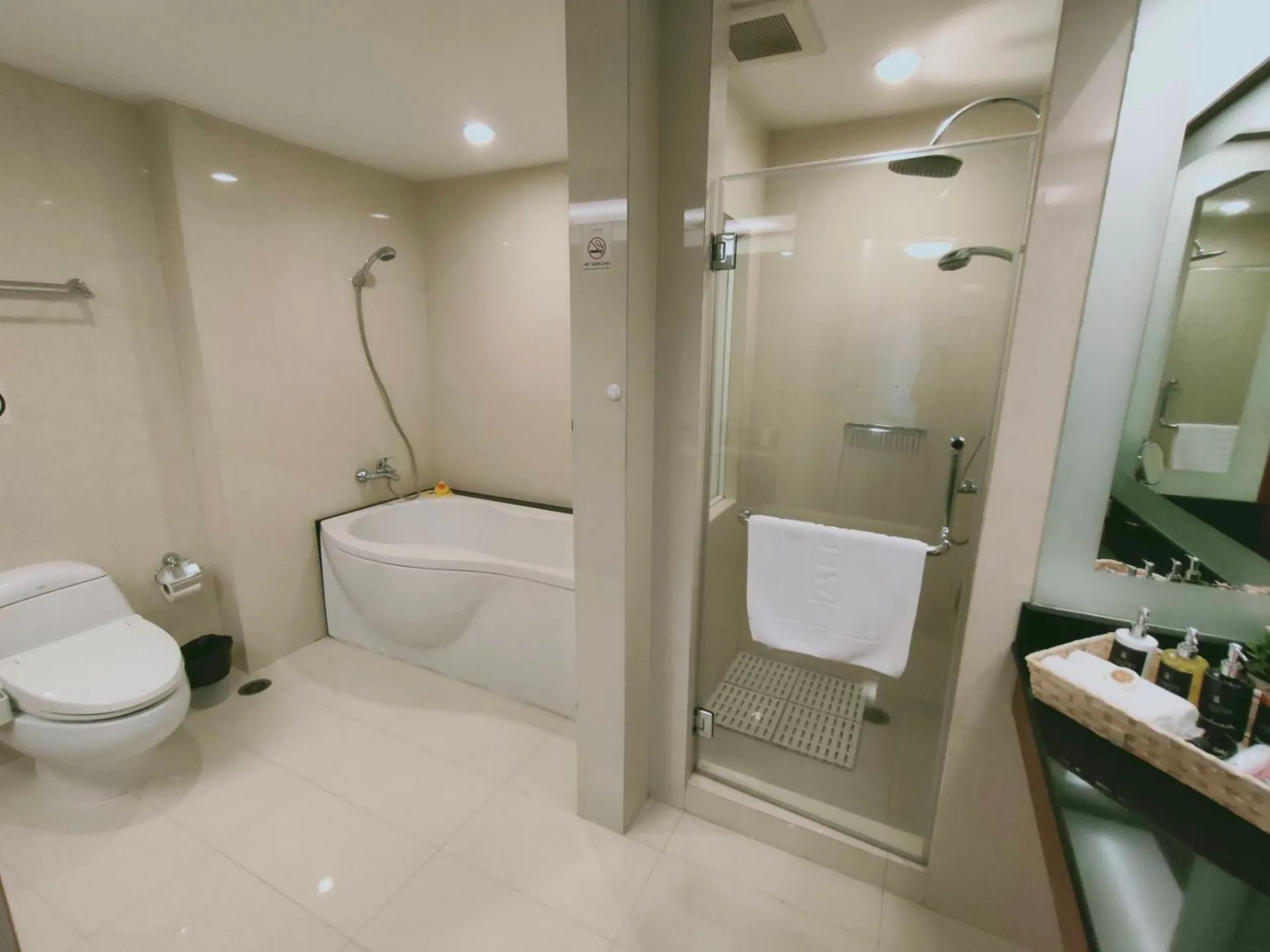 Property photos for JJ Mansion