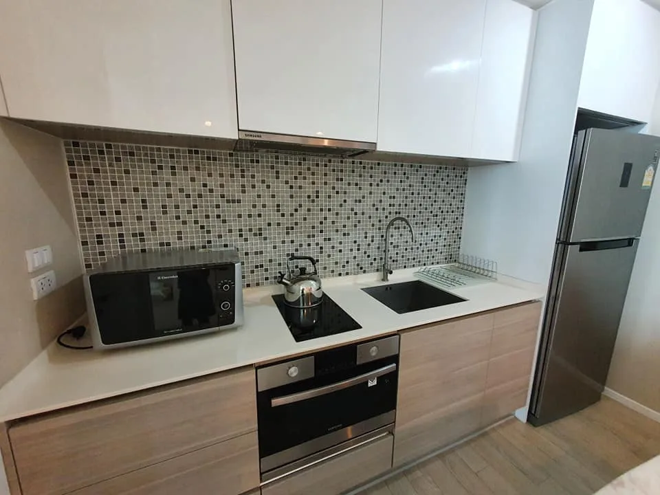 Property photos for The Room Sukhumvit 21
