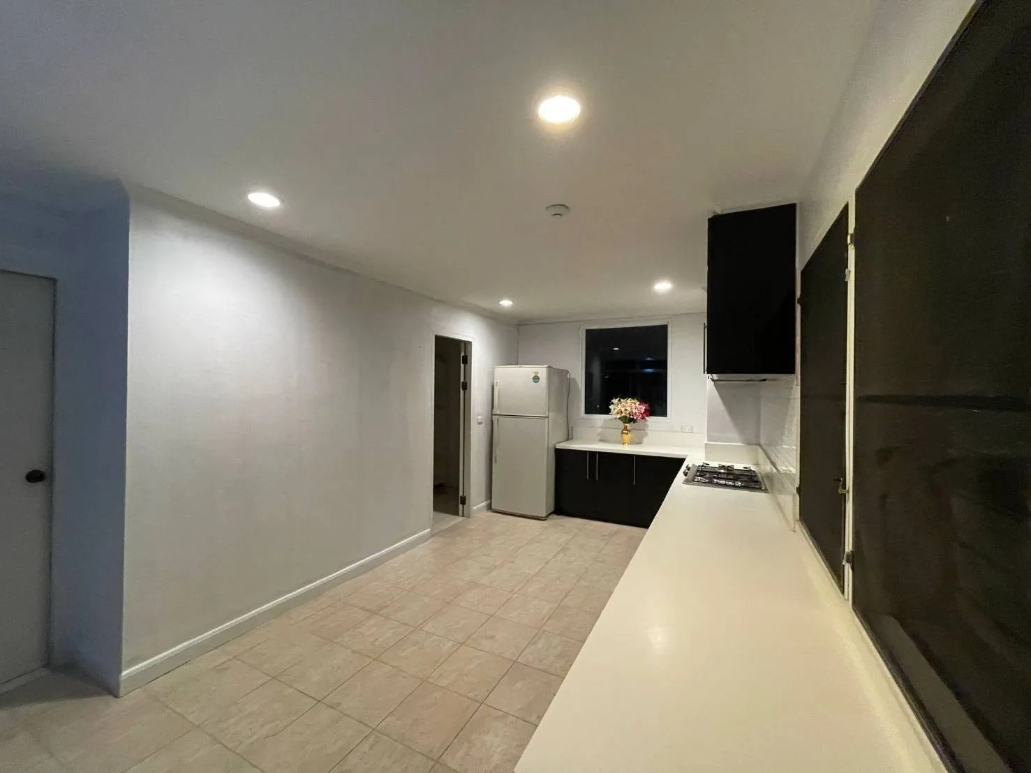 Property photos for Empire House