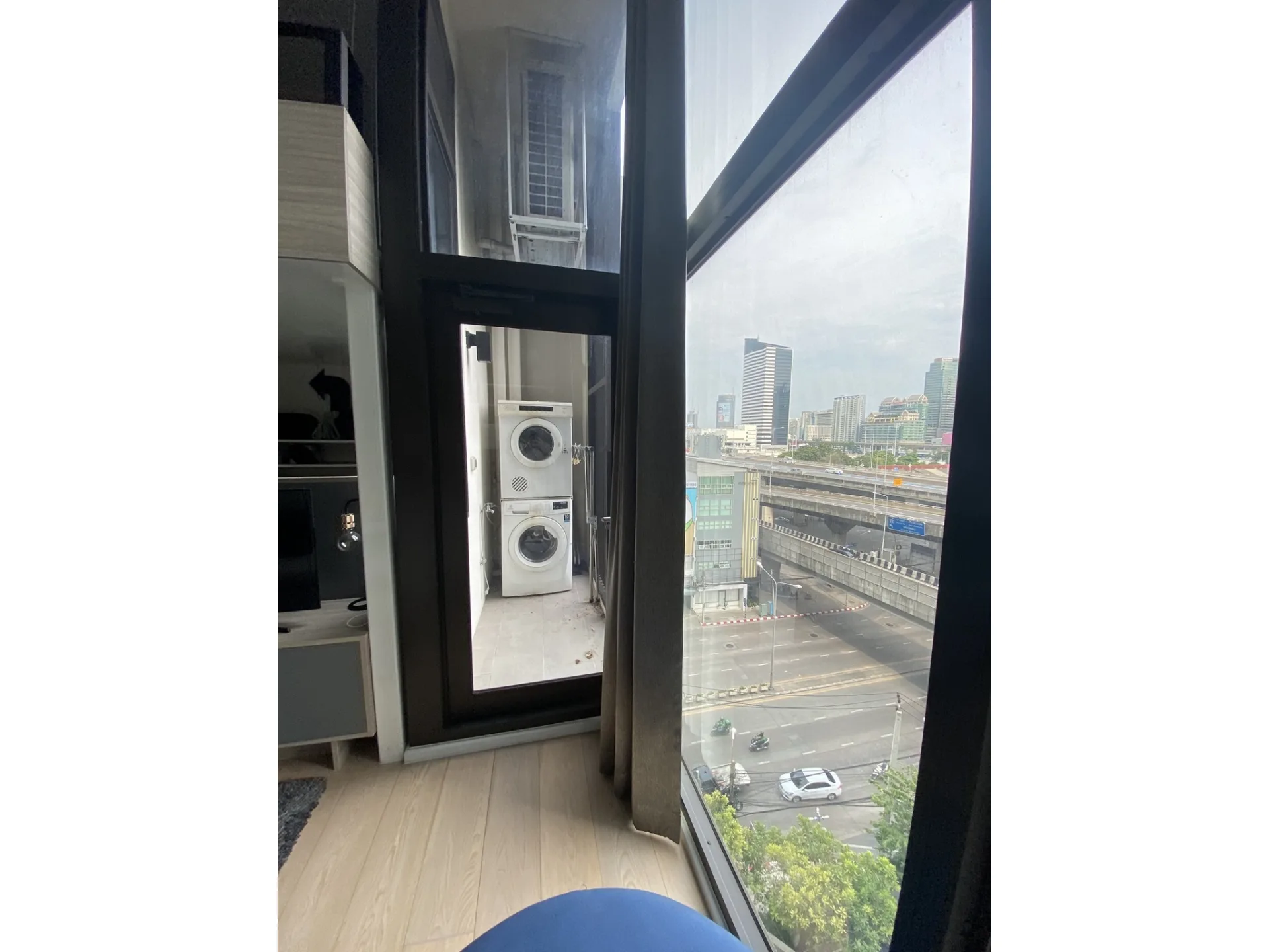 Property photos for Chewathai Residence Asoke
