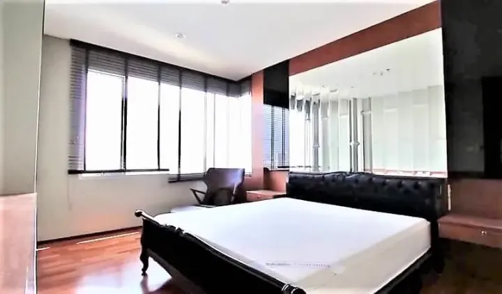 Property photos for Villa Sathorn