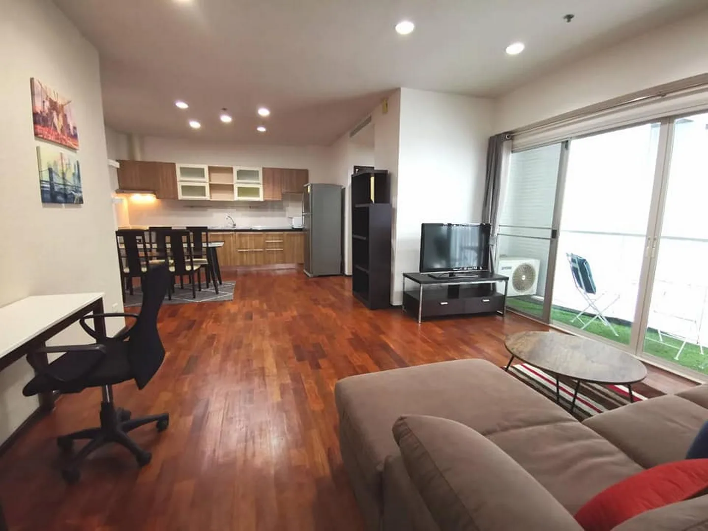 Property photos for Noble Ora
