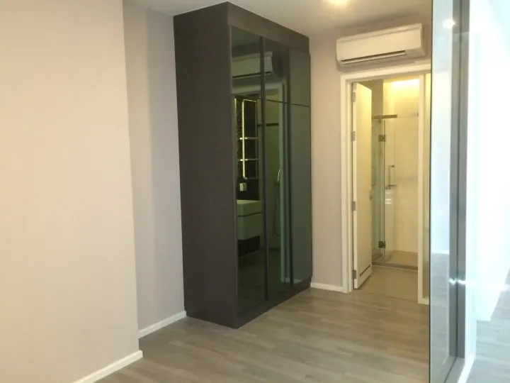 Property photos for The Room Sukhumvit 69
