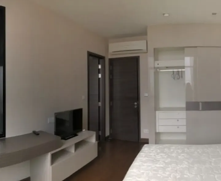 Property photos for Ivy Ampio