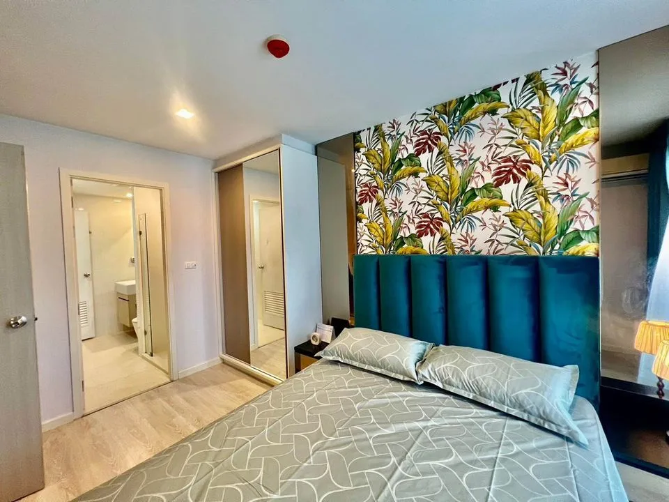 Property photos for Metro Luxe Rama 4