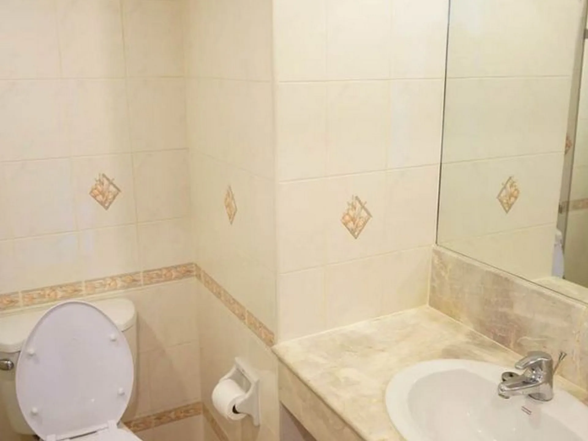 Property photos for Silom Terrace