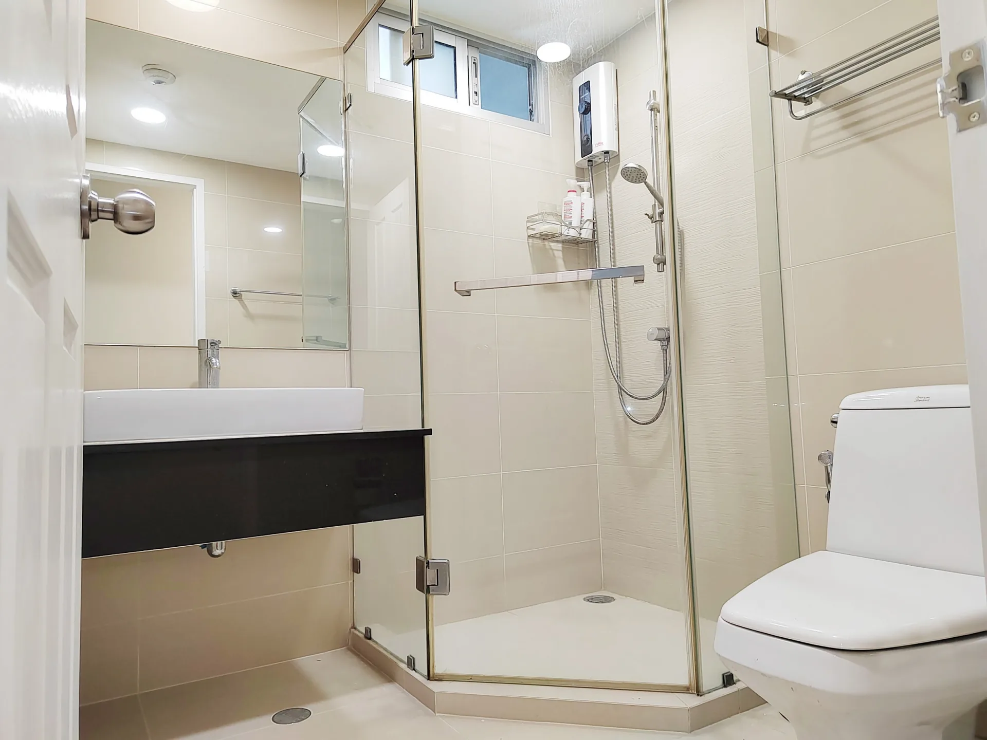 Property photos for Belle Grand Rama 9