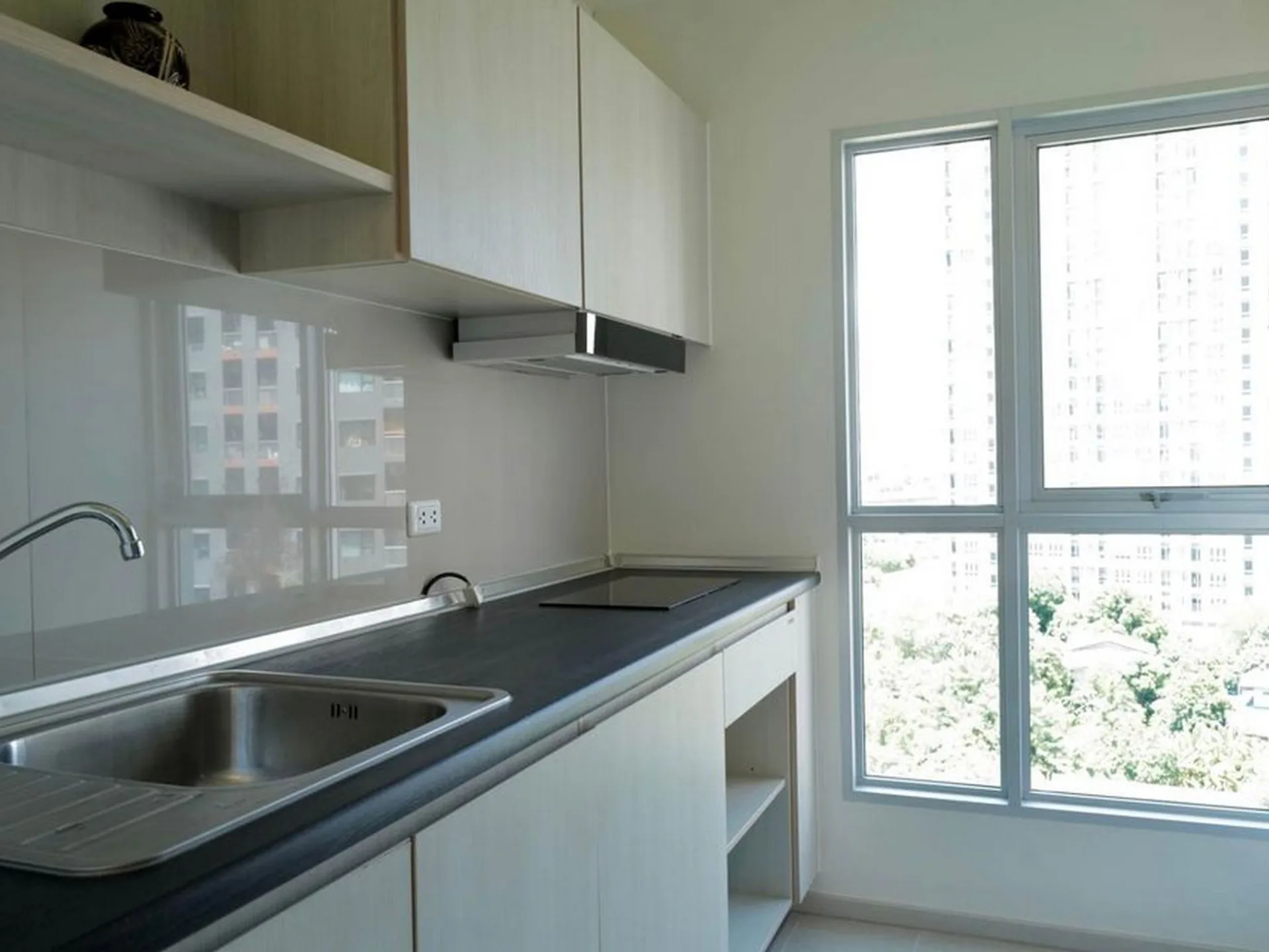 Property photos for Aspire Sathorn Thapra