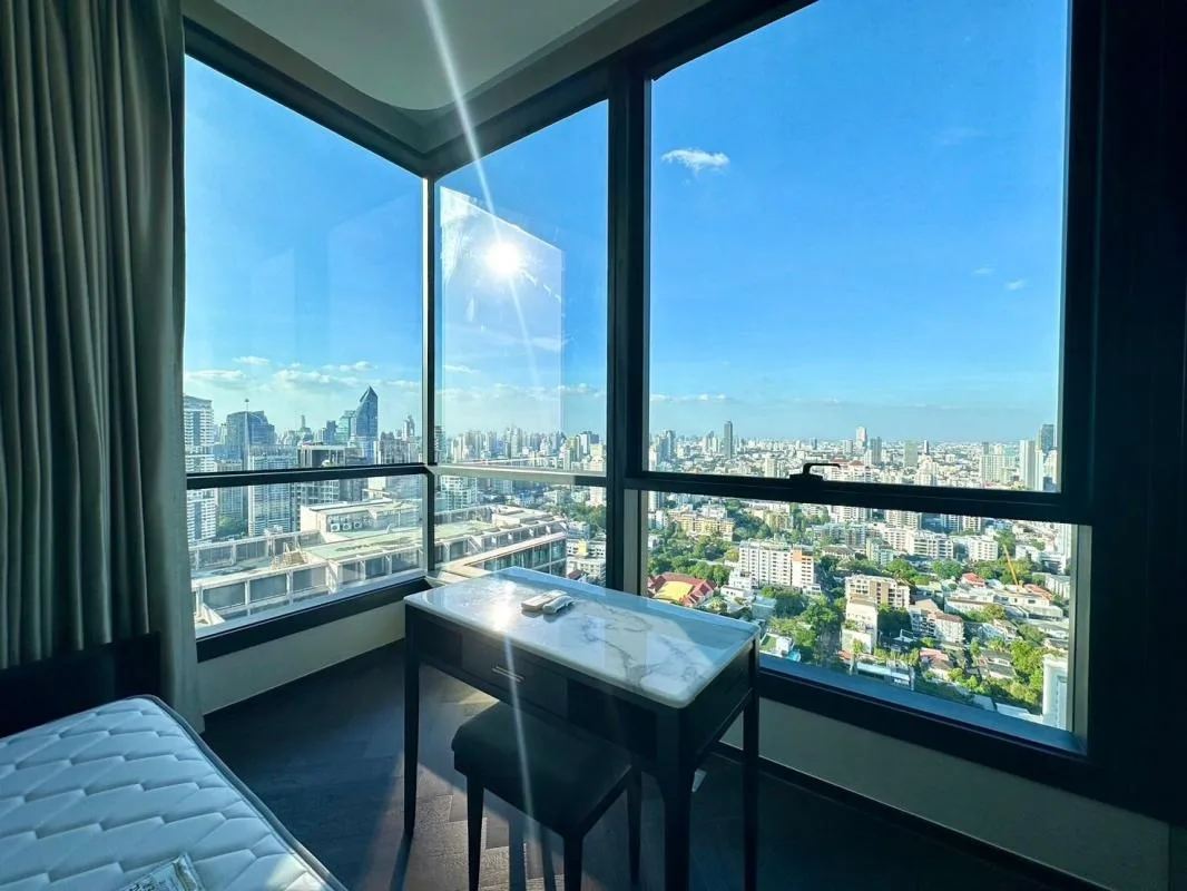 Property photos for The Esse Sukhumvit 36