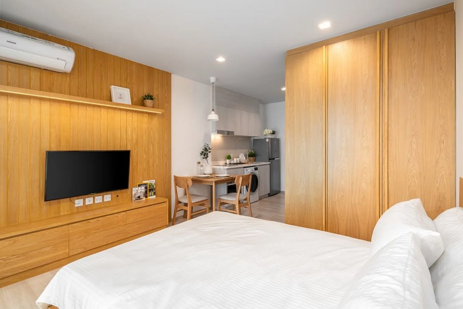 Property photos for Life One Wireless