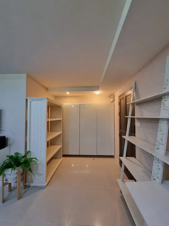 Property photos for Zenith Place  Sukhumvit 71